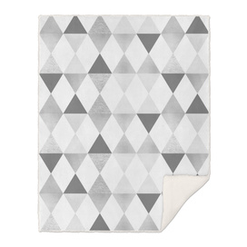 GRAPHIC PATTERN Funky triangles | lightgrey & silver