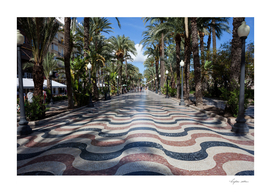 Alicante wavy pavement