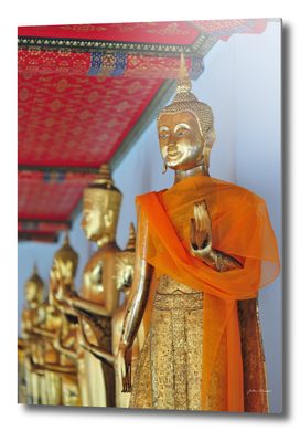 Wat Pho Buddha statues