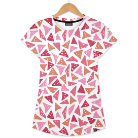 Pattern with hand-drawn triangles of pink shades.