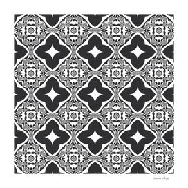 BLACK AND WHITE PATTERN