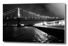 Benjamin Franklin Bridge (black and white)