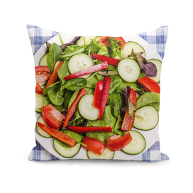Fresh Salad with Red Pepper