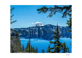 Crater Lake National Park Clear Deep Blue Waters