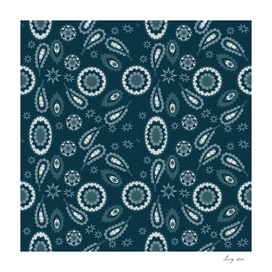 pattern with leaves and flowers paisley style