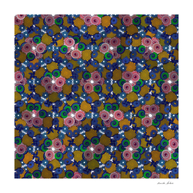 Bright Cute Attractive Floral symmetry Pattern