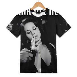 Lana Del Rey Smoking