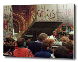 EarthJam (Berlin Wall)