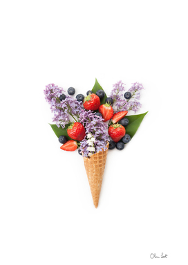 Lilac and berries ice cream