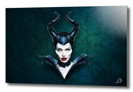 Lowpoly Maleficent Angelina Portrait with dark background