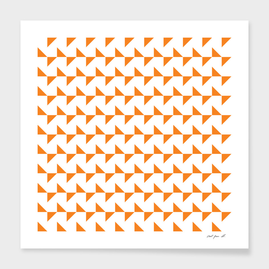 Flying Triangles Orange