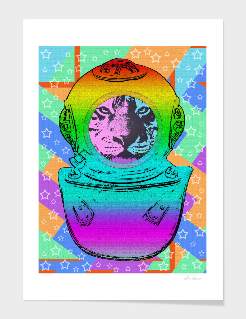 SPACE TIGER ASTRONAUT