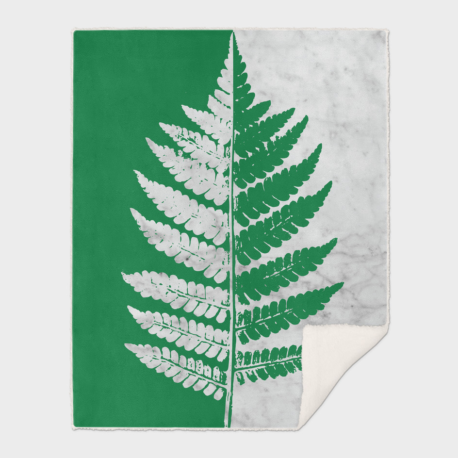 Natural Outlines - Fern Green & White Marble #689